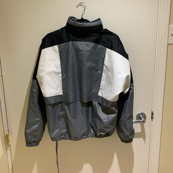 Exclusive vintage Nike windbreaker - Picture 6 of 13